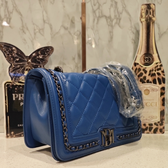 Badgley Mischka Quilted Crossbody Bag NWT - Picture 4 of 12